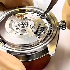 武汉江诗丹顿指定售后维修电话